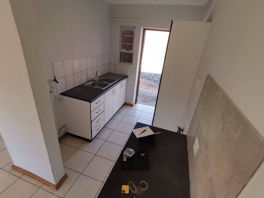 To Let 1 Bedroom Property for Rent in Meisies Halt Eastern Cape
